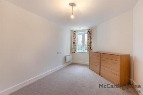 8637548-interior10.jpg