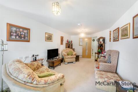 8659648-interior11.jpg