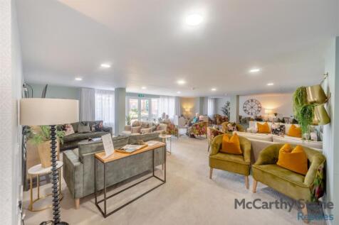 8659648-interior17.jpg