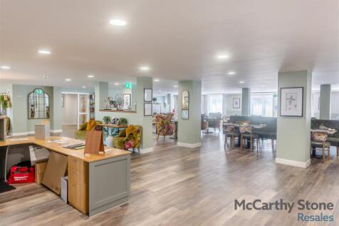 8659648-interior13.jpg