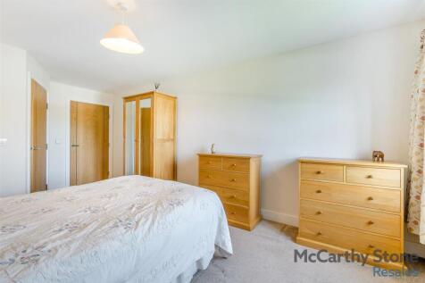 8658862-interior15.jpg