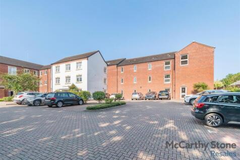 8658862-exterior11.jpg