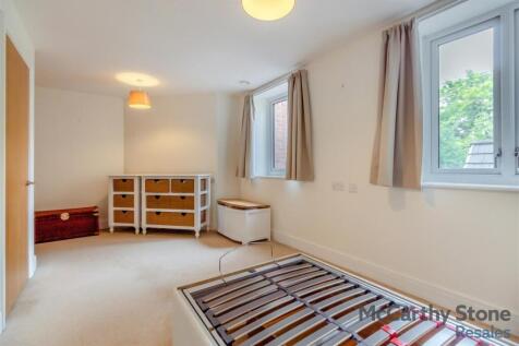 8659806-interior15.jpg