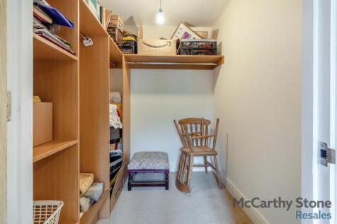 8659806-interior16.jpg