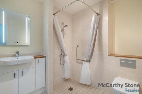 8635746-interior10.jpg