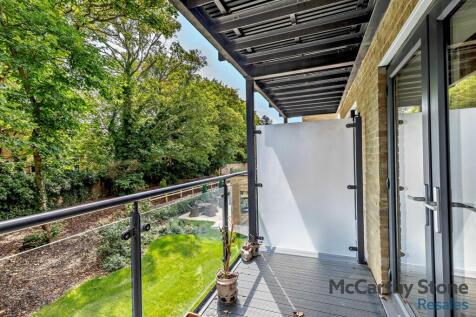 8658519-exterior17-800.jpg