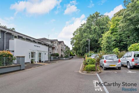 Rivers Edge Court