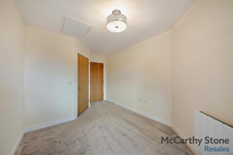 86587894-interior04-800.jpg