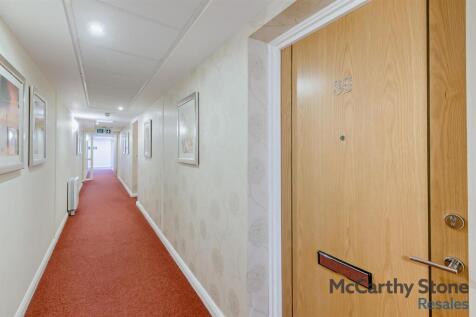 8660268-interior16-800.jpg
