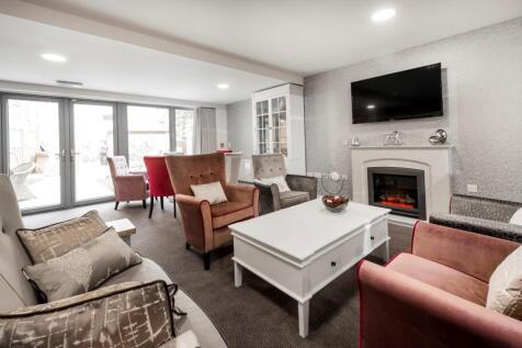 Homeowners Lounge 3.jpg