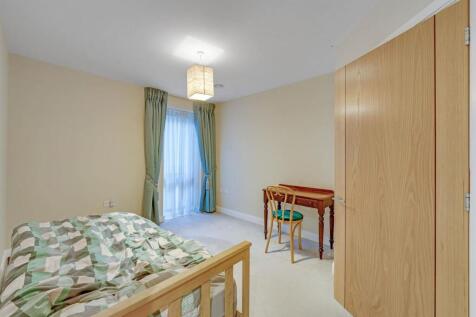 04-6f4dJUS09209-medium.jpg