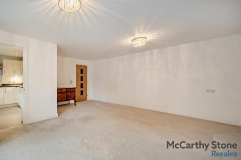 8660408-interior04-800.jpg