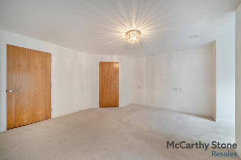 8660408-interior14-800.jpg