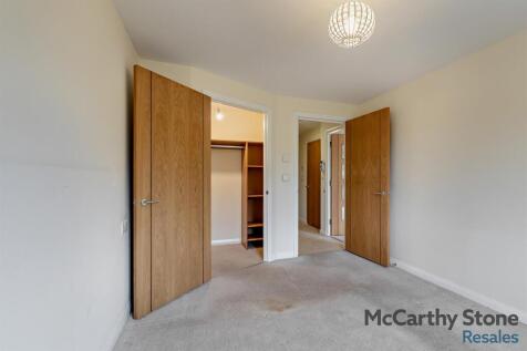 8660689-interior10-800.jpg