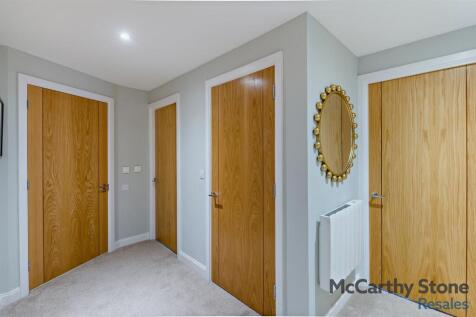 8660111-interior22-800.jpg