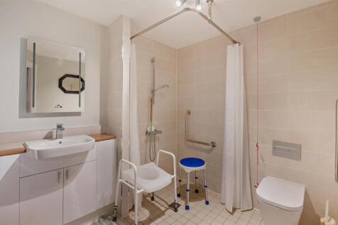 8660111-interior07-V2-800.jpg