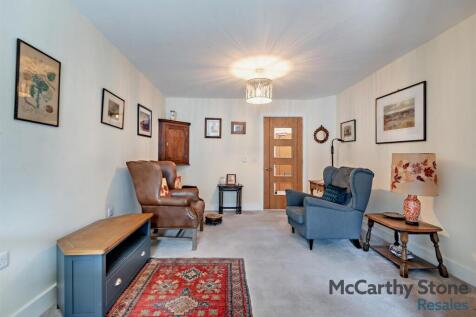 8661004-interior15-800.jpg