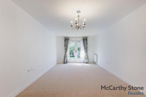 8660410-interior13-800.jpg