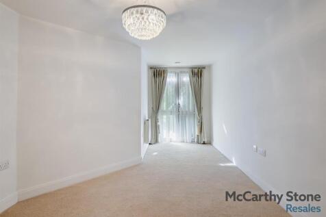 8660410-interior11-800.jpg