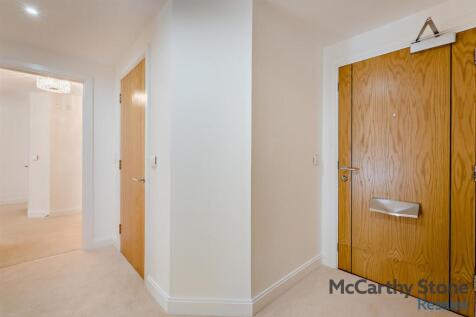8660410-interior06-800.jpg