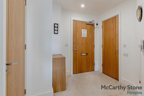 8661137-interior21-800.jpg