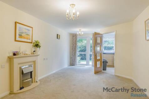 8660856-interior04.jpg