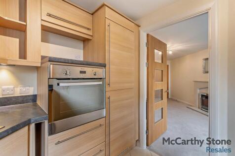 8660997-interior18-800.jpg