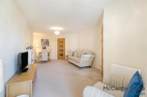 8658031-interior06.jpg