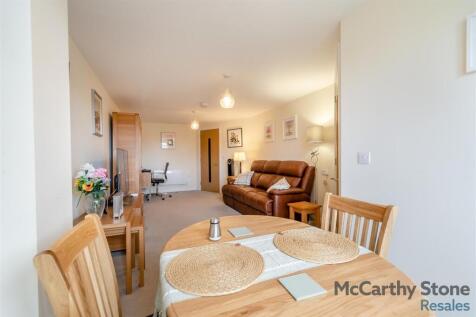 8661594-interior08.jpg