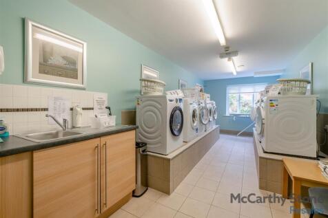 8661785-interior24.jpg