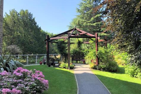 Windsor House- Gardens.jpg