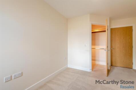 8662132-interior07.jpg