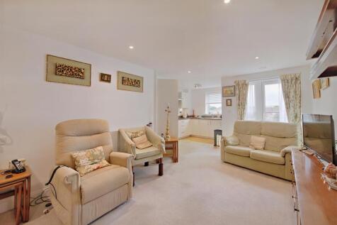 8559132-interior03-800.JPG