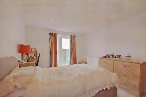8559132-interior16-800.JPG