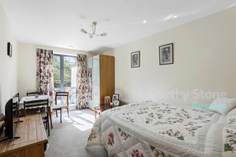 13-4c71CT_MCS_Flat 32 Jenner Court_45 (2)-logo.JPG