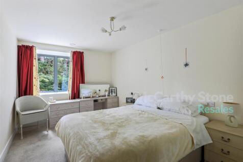 18-d1c2CT_MCS_Flat 32 Jenner Court_68 (2)-logo.JPG