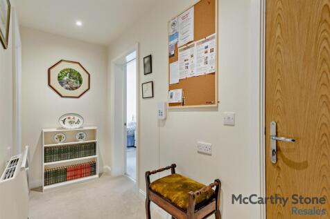 8661671-interior10-800.jpg