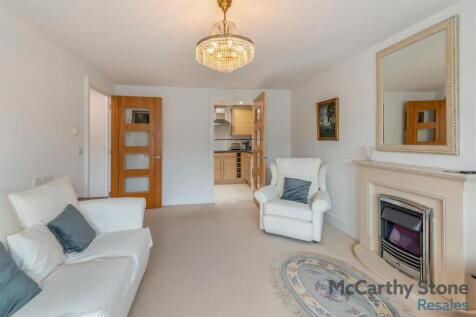 8660891-interior04.jpg