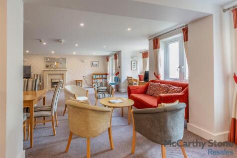 8660891-interior13.jpg