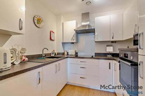 8661005-interior10-800.jpg