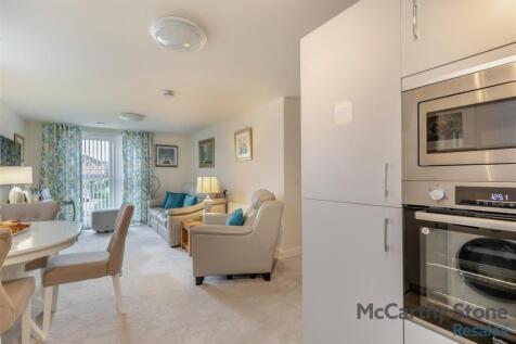 8659036-interior17.jpg