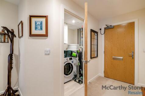 8662757-interior03.jpg