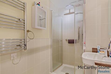 Further Shower Room