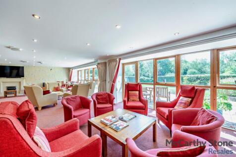 Homeowners Lounge