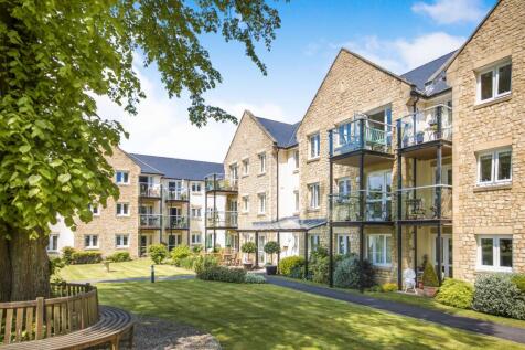 Holmcroft Court