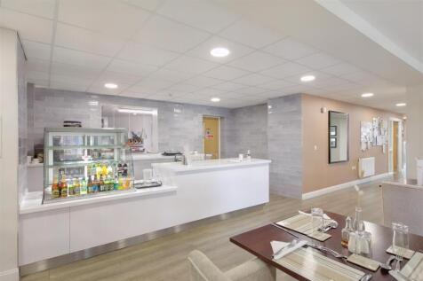8553606-interior11.JPG