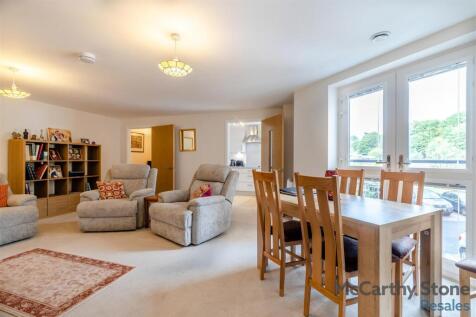 8662178-interior03.jpg