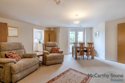 8662178-interior06.jpg