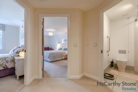 8662178-interior14.jpg
