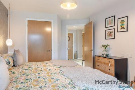 8664291-interior07.jpg